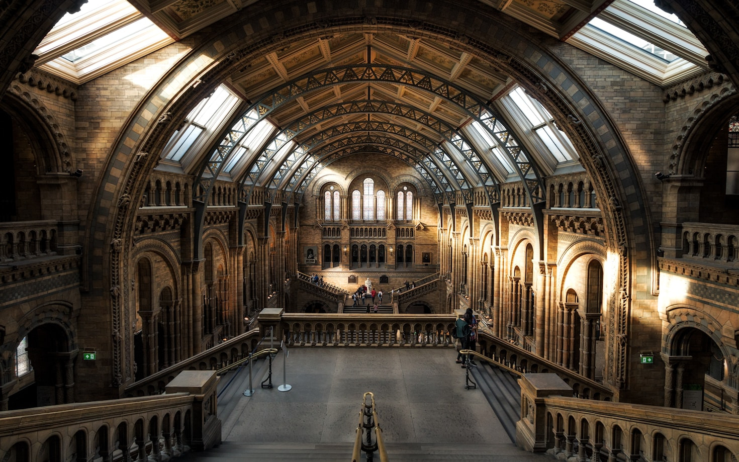 Walking Tours Through London Cultural Hubs